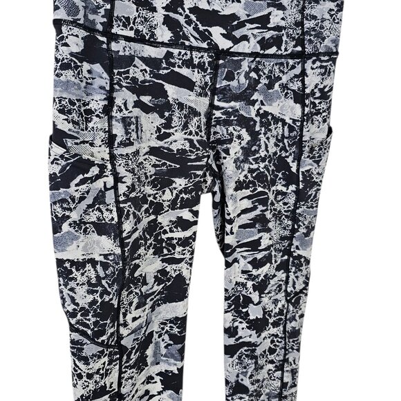 Lululemon Fast & Free 7/8 Tight, 25" Luxtreme, Reflective, Athletic, Size 8 - Picture 6 of 8